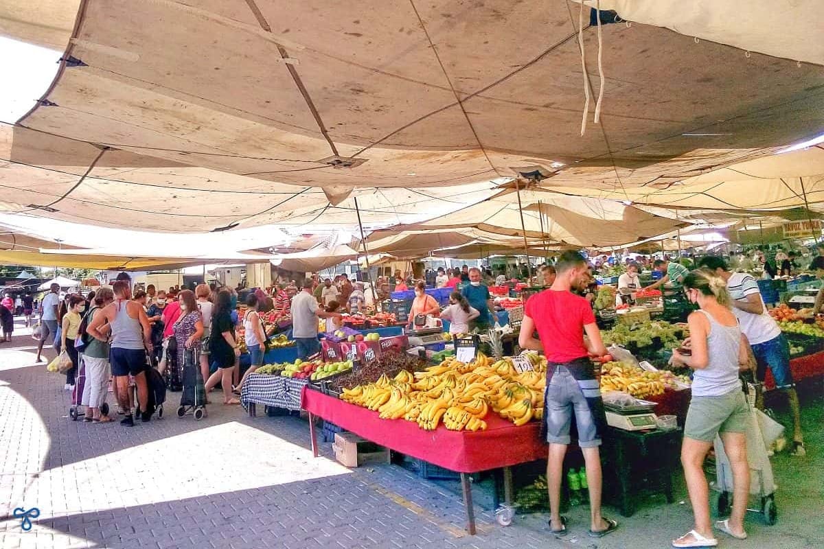 Celik Market - Photo 2