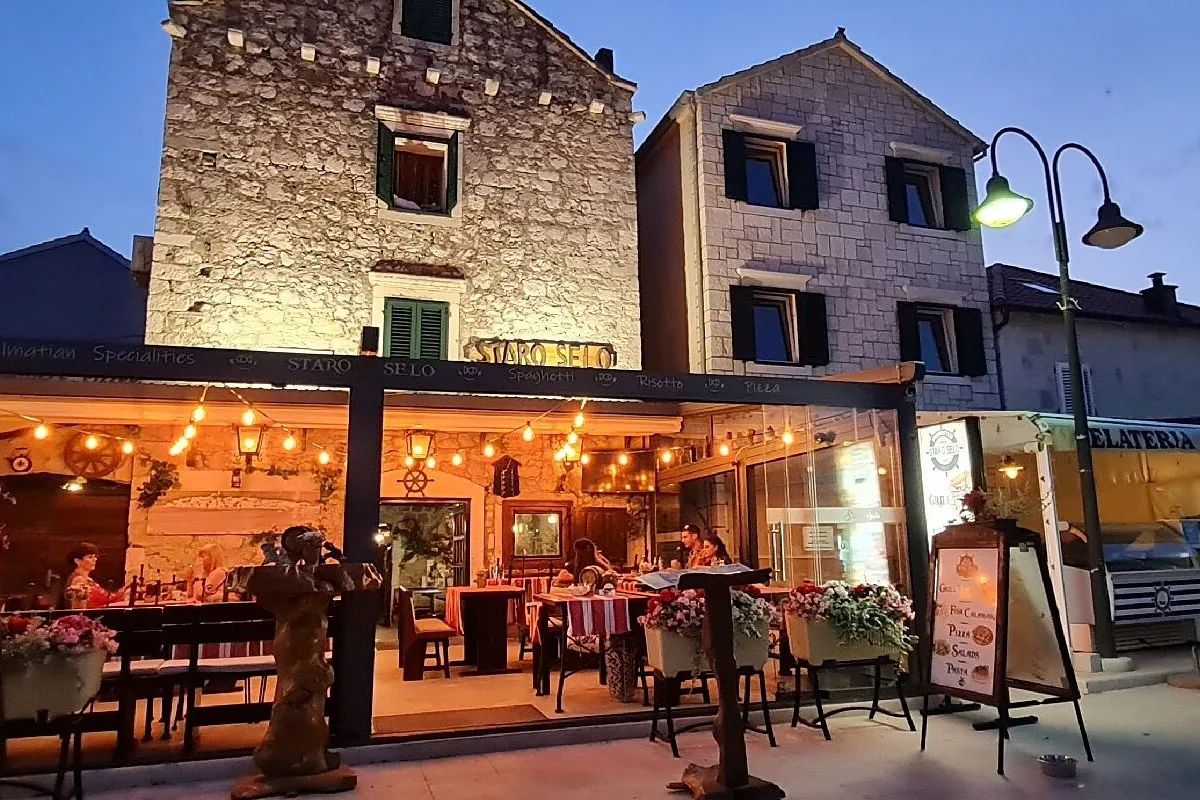 Old Village - Photo 1
