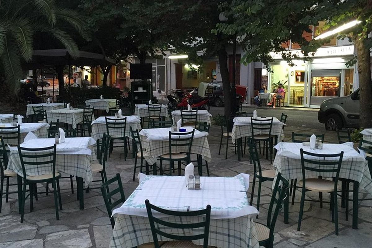 Panos Fish Tavern - Photo 2