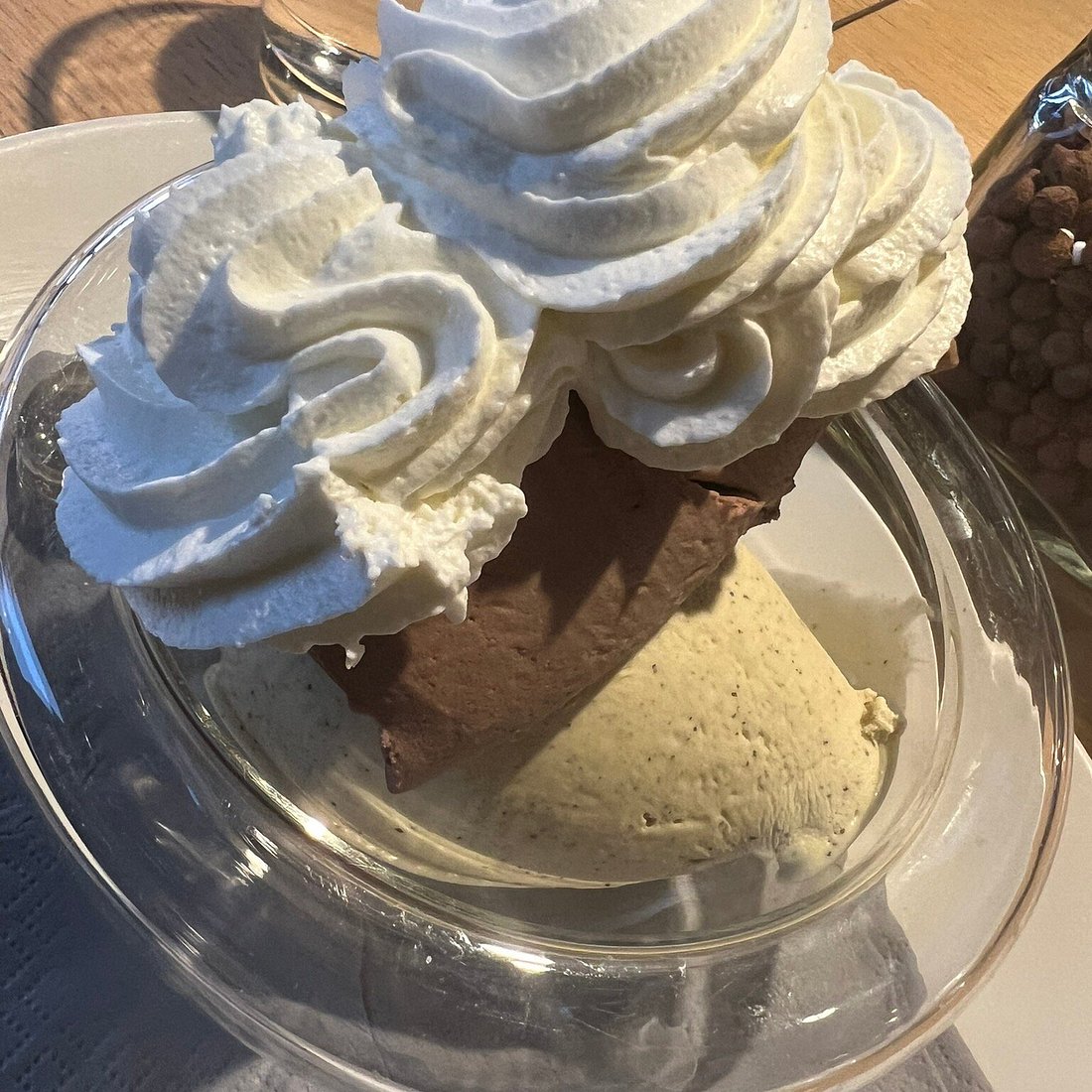 Pavlos Boutique Gelateria - Photo 2