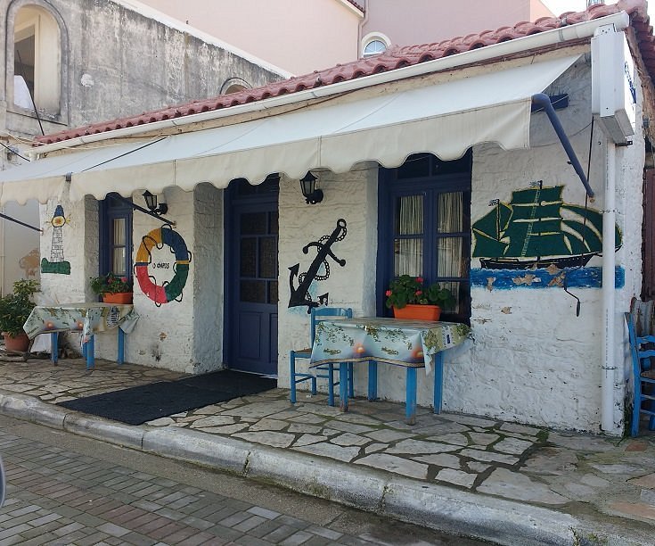 Rouga Fish Taverna - Photo 4
