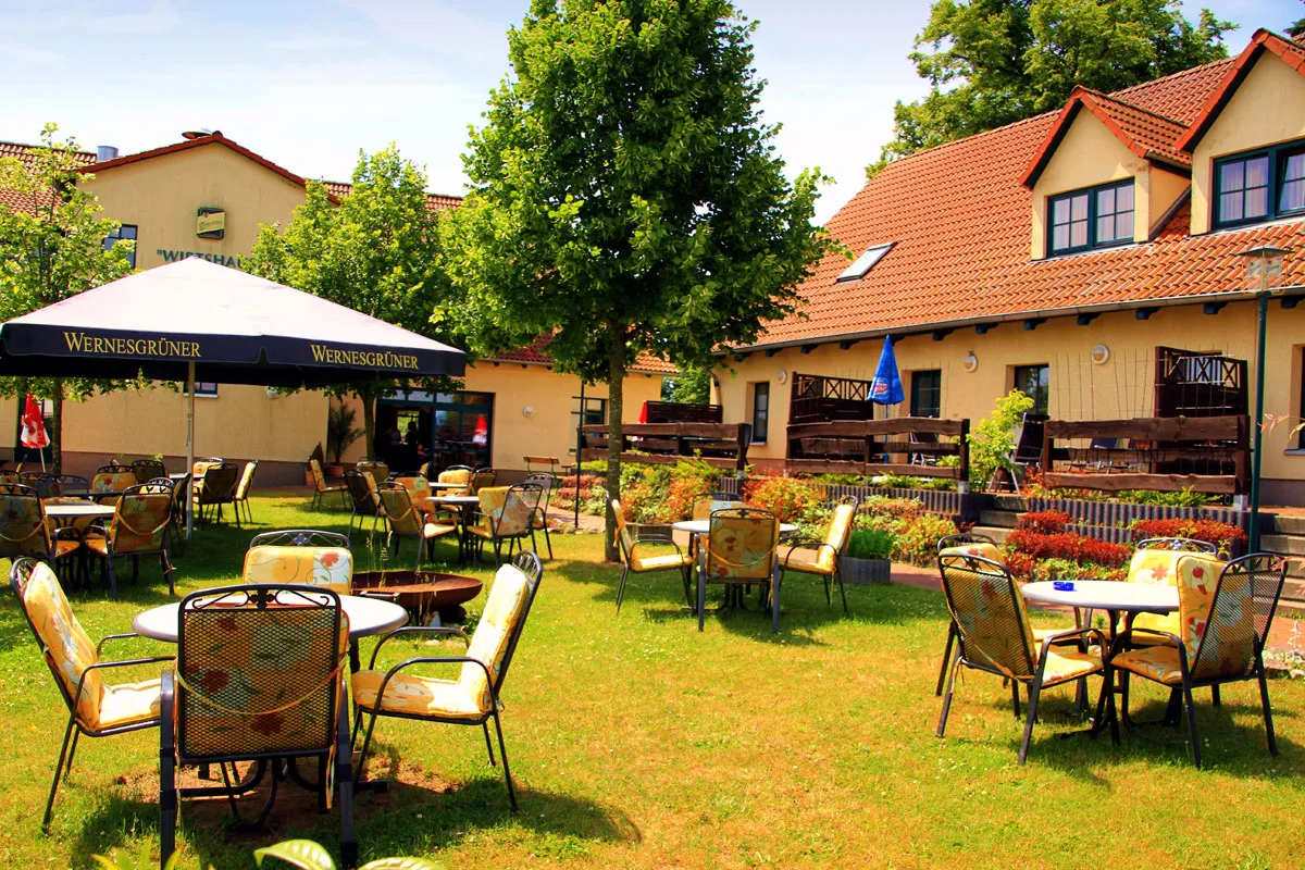 Inn "The Yew Tree" - Photo 4