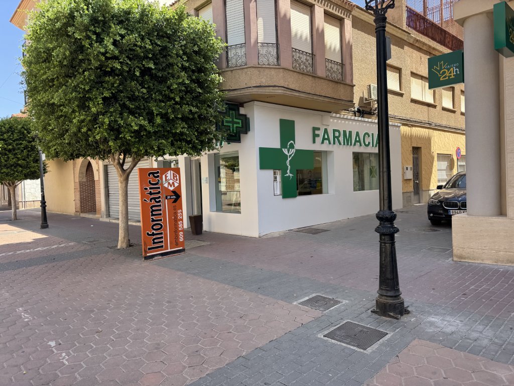 Farmacia Ros