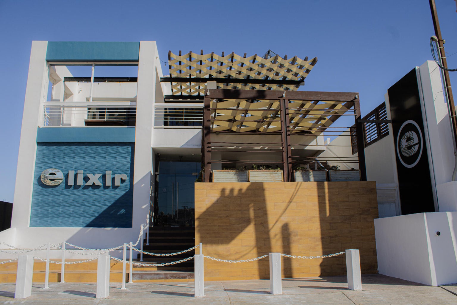 L'élixir lounge club