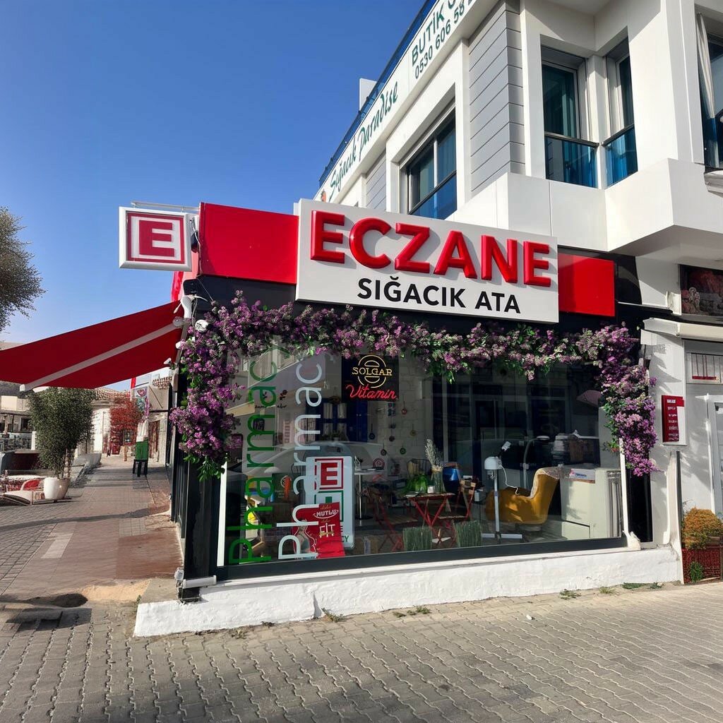 Teos Eczanesi