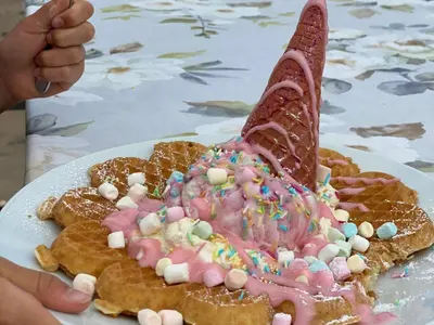 The Ice Cream & Waffle Shack - Photo 2
