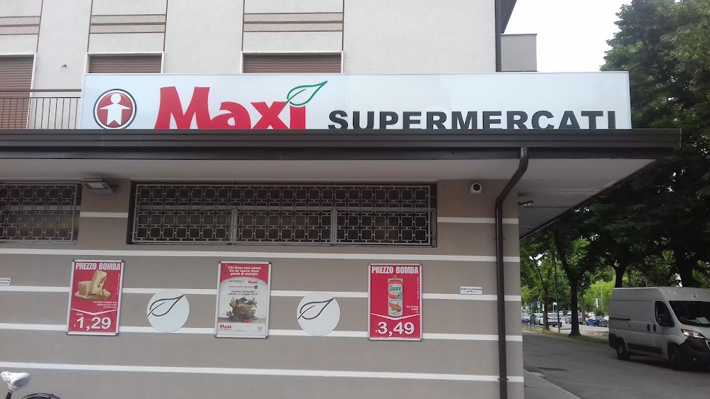 Maxi Family