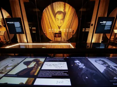 Enrico Caruso Museum - Photo 3