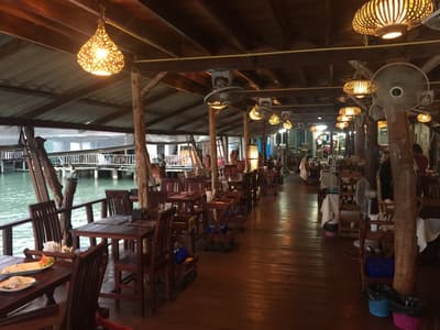Jab Jab Seafood - Photo 3
