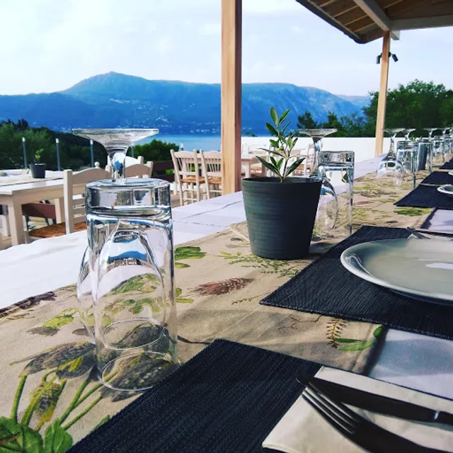 Kommeno Bay Bar Café - Photo 3