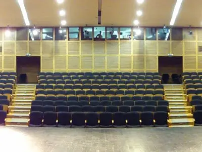 Melina Mercouri Municipal Theatre - Photo 2
