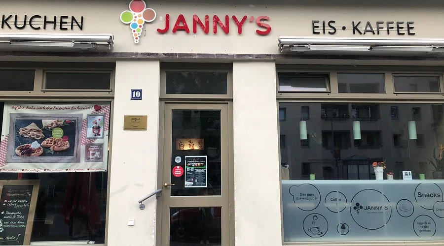 Janny's Ice Cream - Photo 2