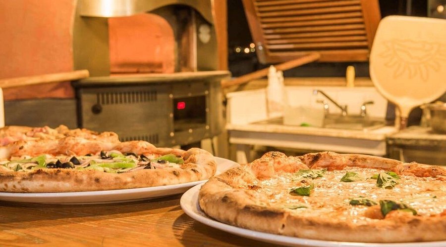 Pizza Elena