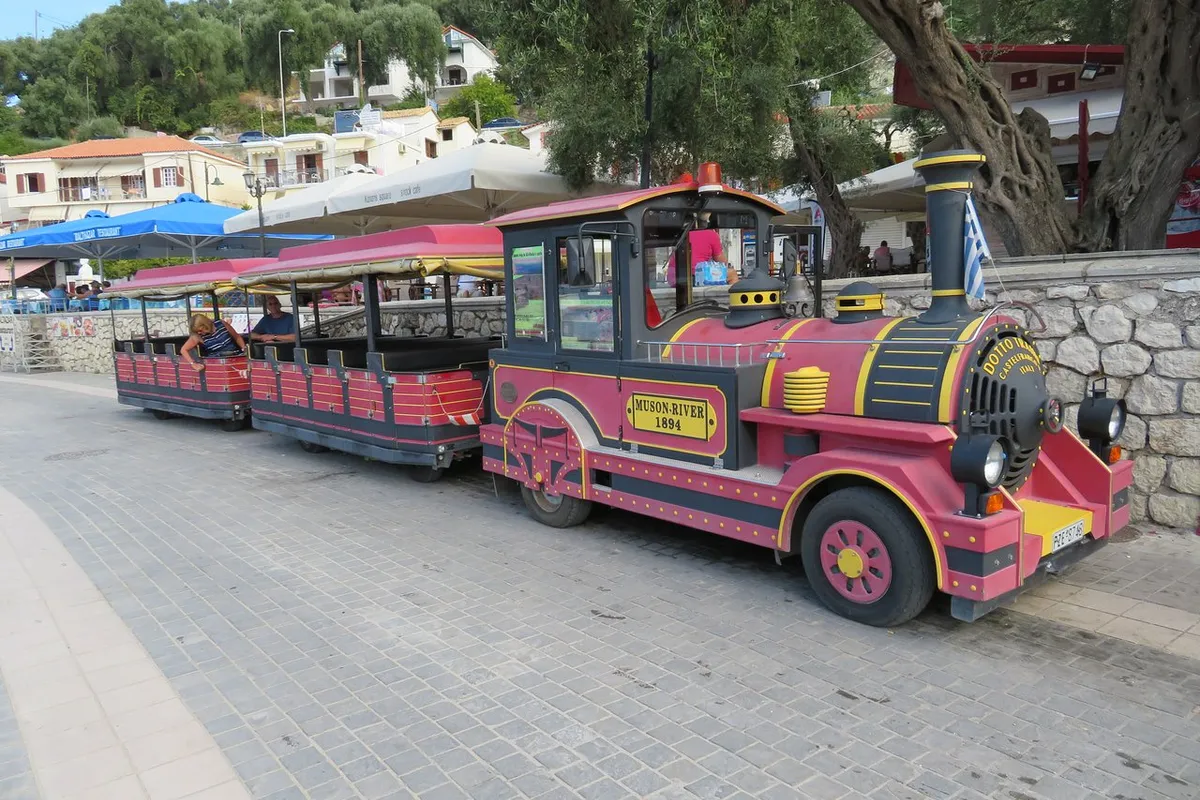 Parga Trains - Photo 1