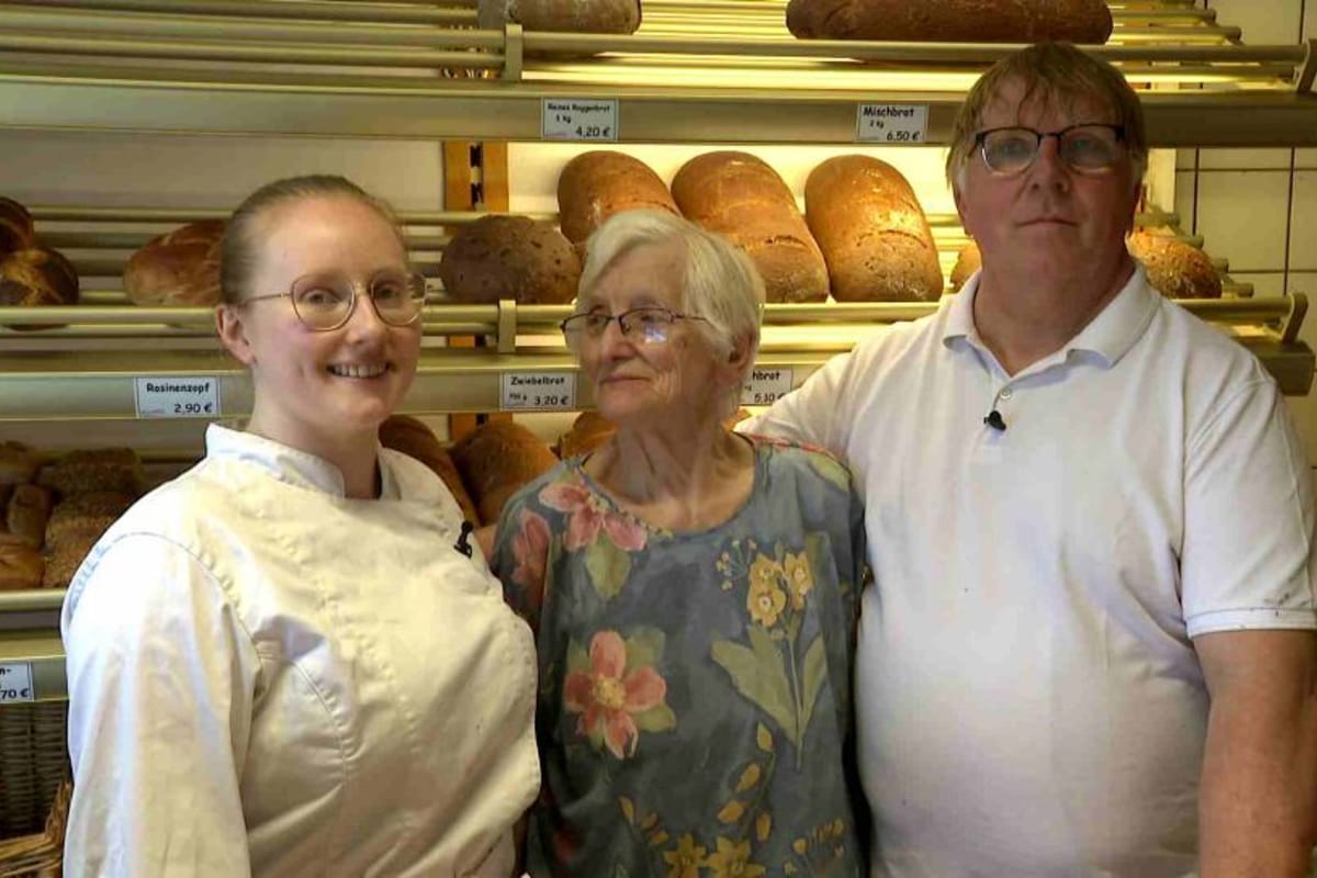 Kirstein Country Bakery - Photo 1