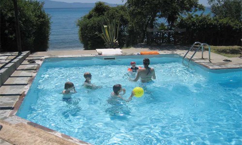 skites bungalows pool und strand