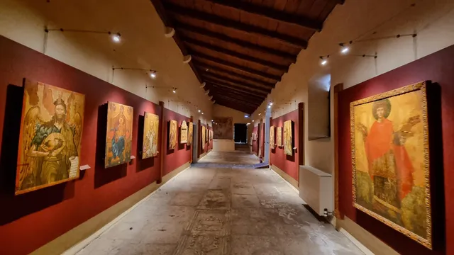 Byzantine Museum - Panagia Antivouniotissa - Photo 3