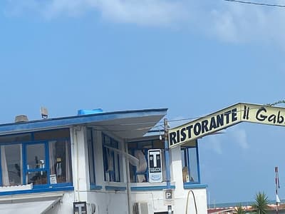 The Seagull Restaurant - Photo 2