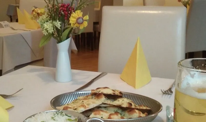 RICE & SPICE - Photo 2