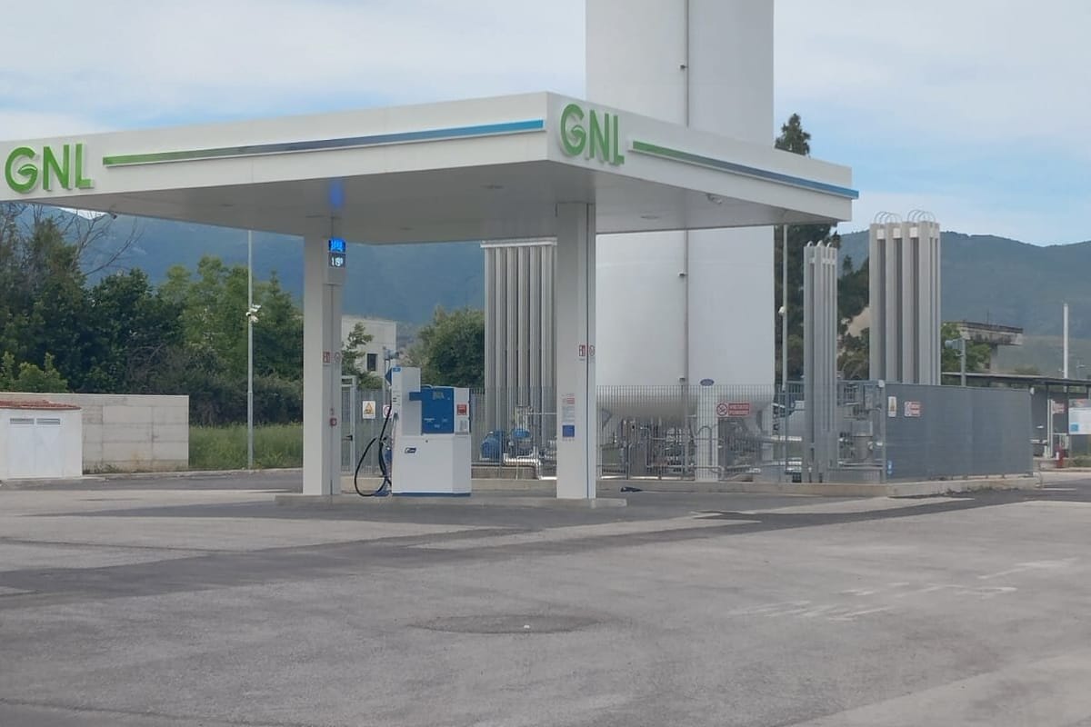 IP - Maritime Service Station - Photo 2
