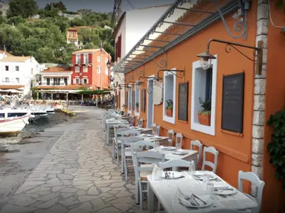 Vasilis Restaurant - Photo 2
