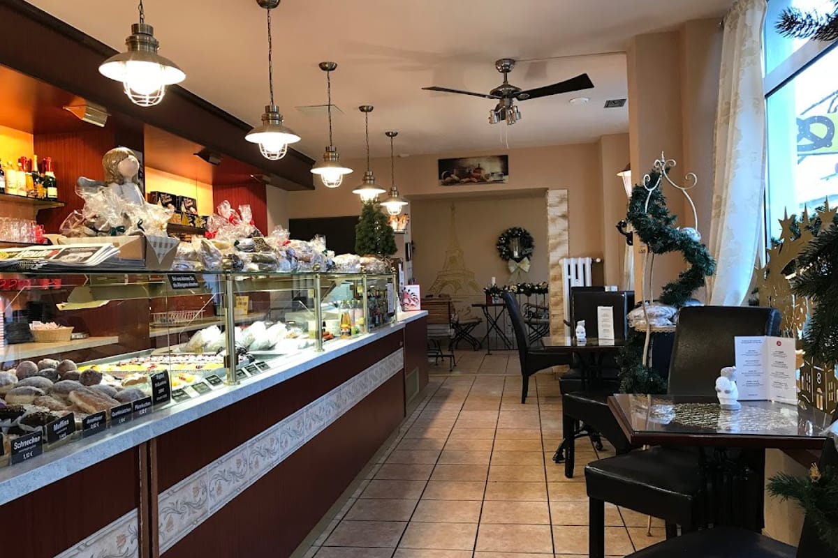Eckert Bakery - Photo 2