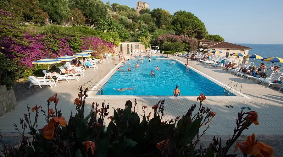 Lido Paradiso - Photo 2