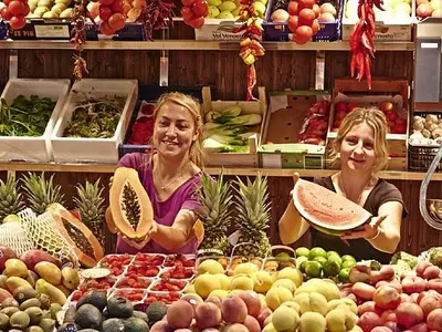 Santa Catalina Market - Photo 2