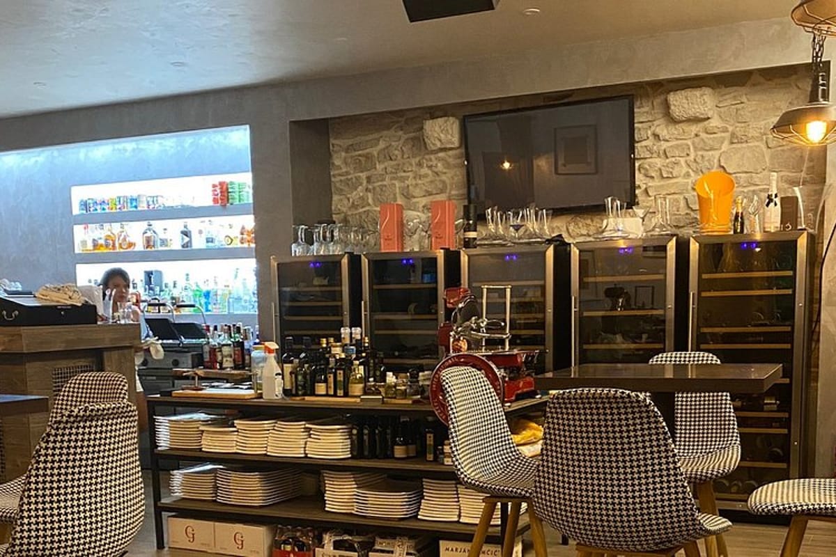 N'ardin Wine And Cheese Bar - Photo 2