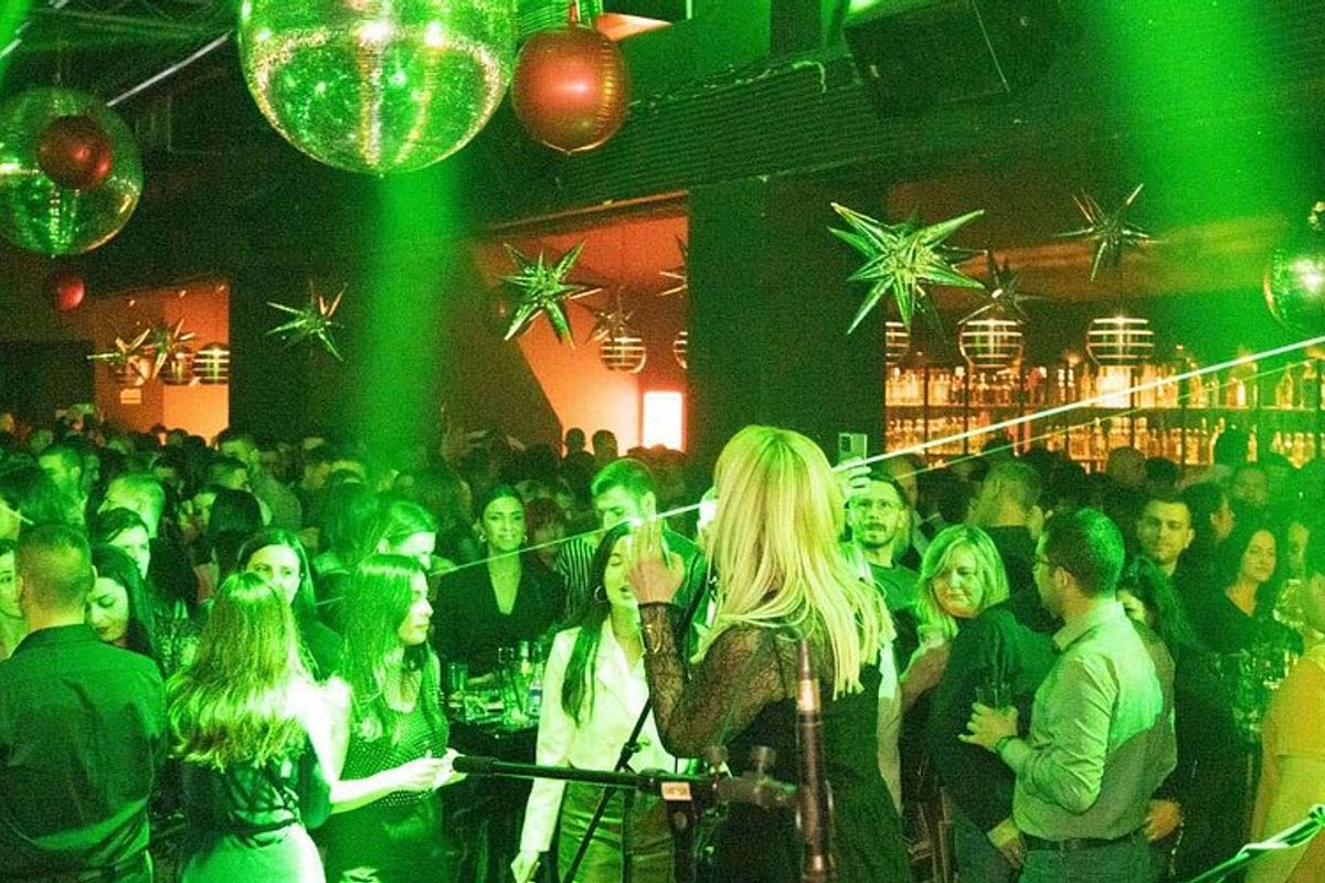 Rebel Bar - Photo 4