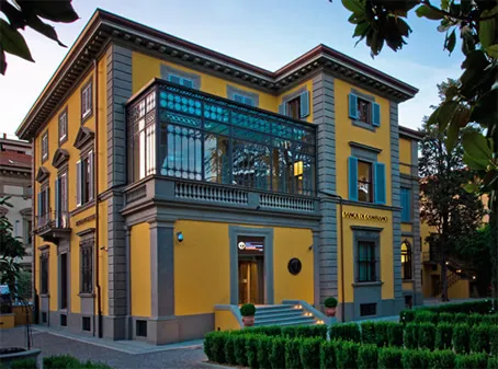 Tuscany Bank - Photo 2