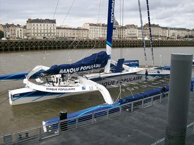Popular Bank - Photo 2