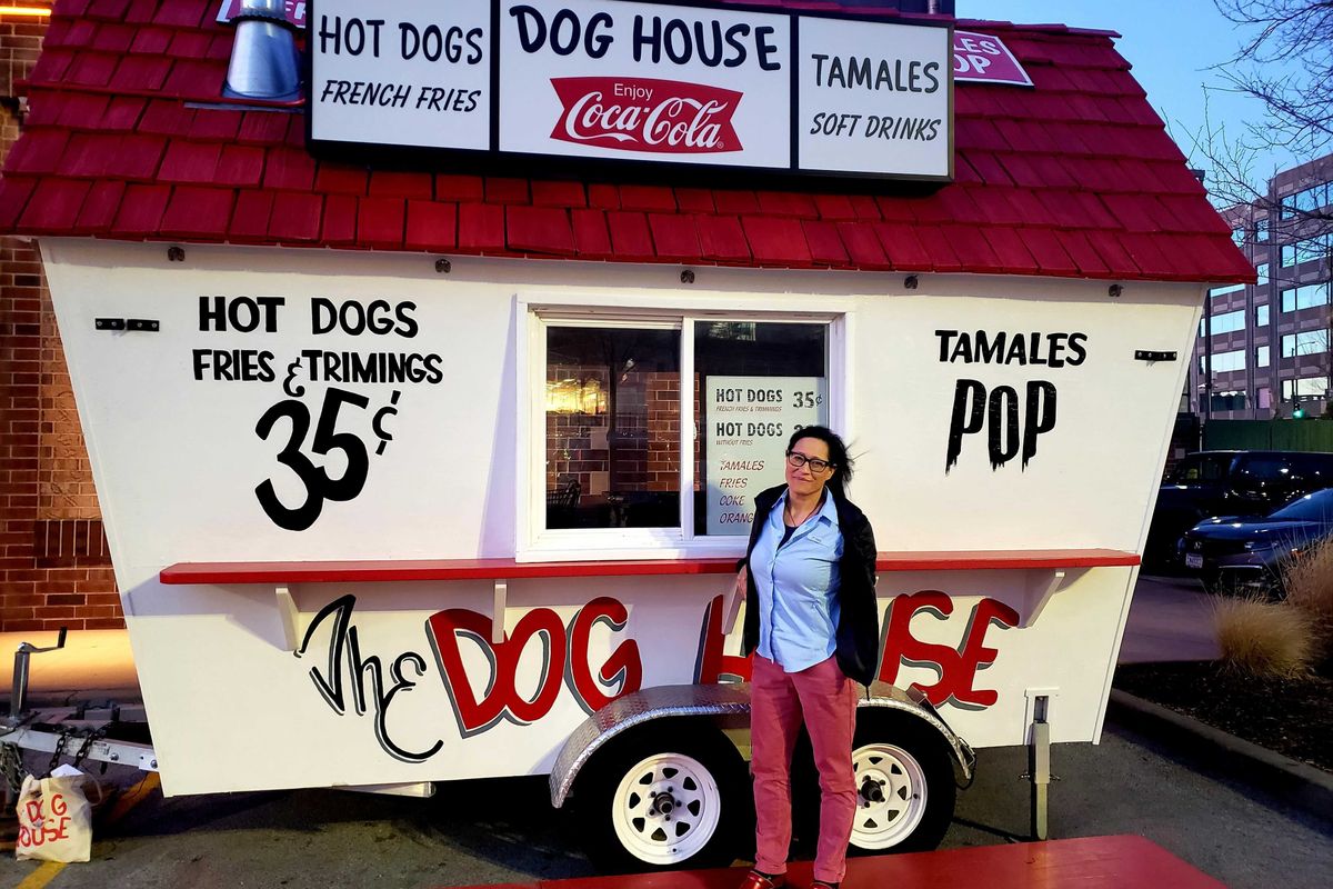 Hot-dog Van