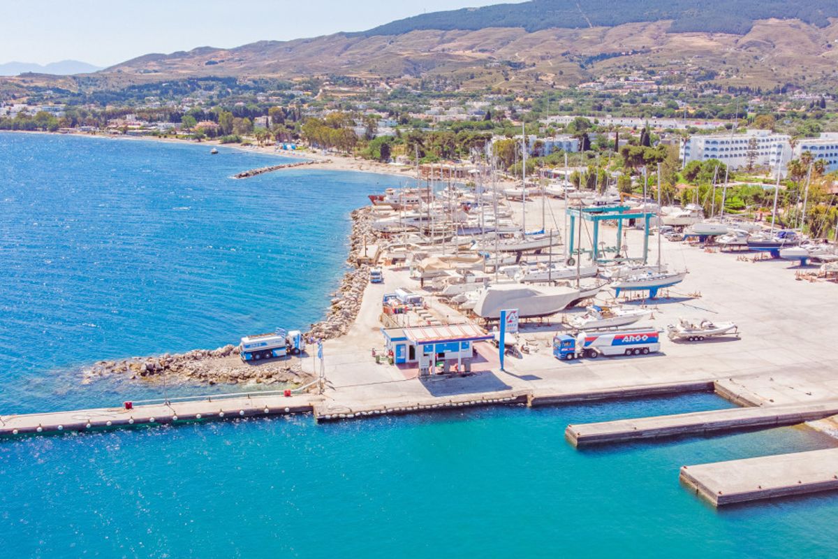 Boat Fuel Dock - Photo 5