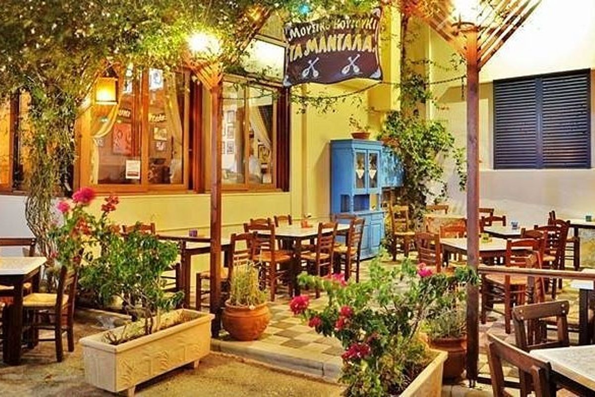 Mantala Greek Taverna - Photo 5