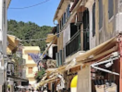 Paxos Market - Photo 3