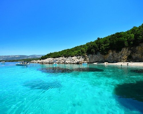 Shipwreck - Photo 3