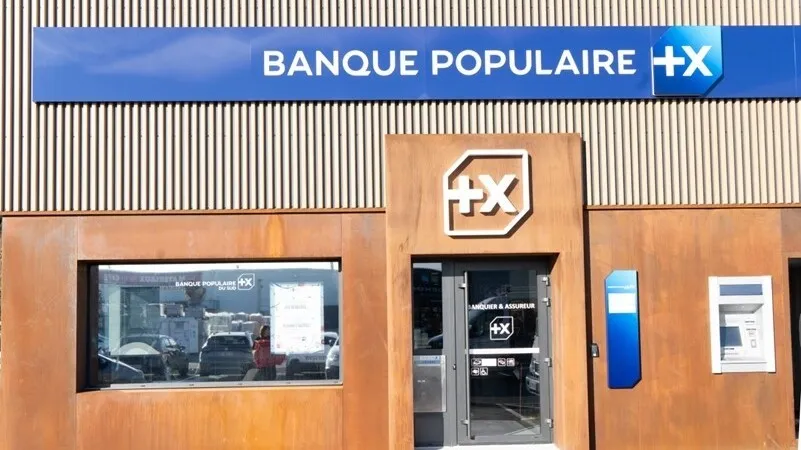 People's Bank - Photo 1