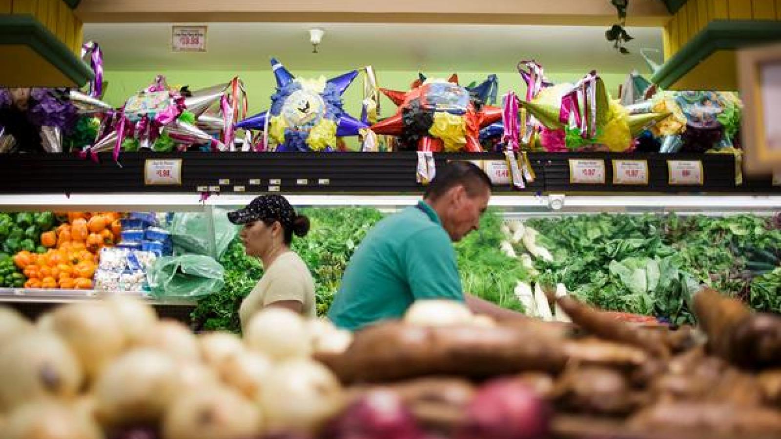 S Market - Photo 1