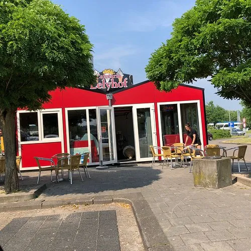 The Fries Place - Photo 4