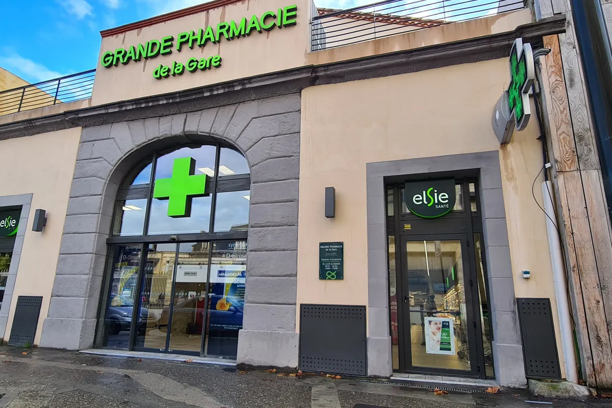 Grand Station Pharmacy - Photo 2