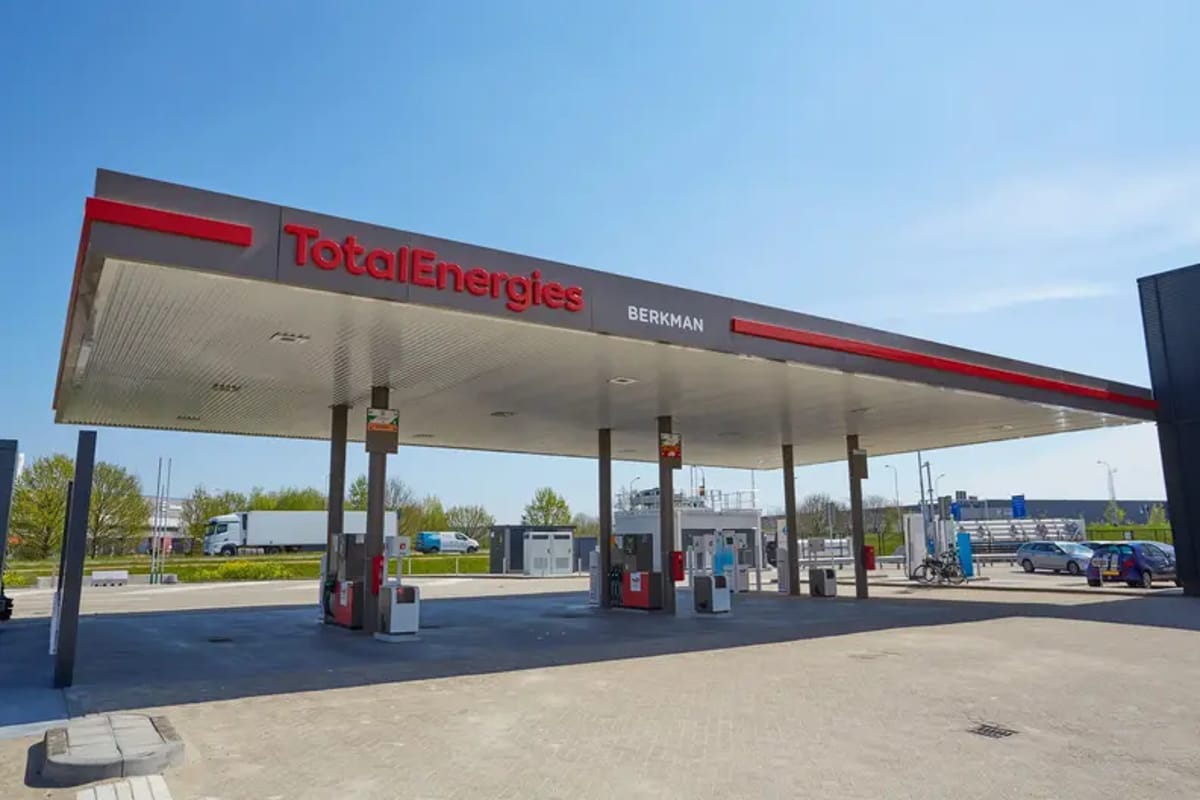 Total Fuel Station - Photo 2