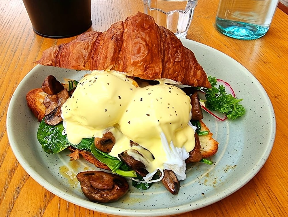 Cafe 18