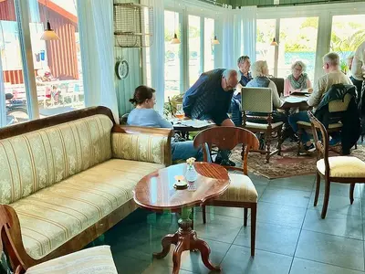 Brasserie Nostalgia - Photo 1