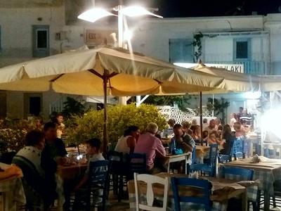 Yiannulis Grill Restaurant - Photo 3
