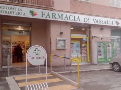 Bevere Pharmacy - Photo 2