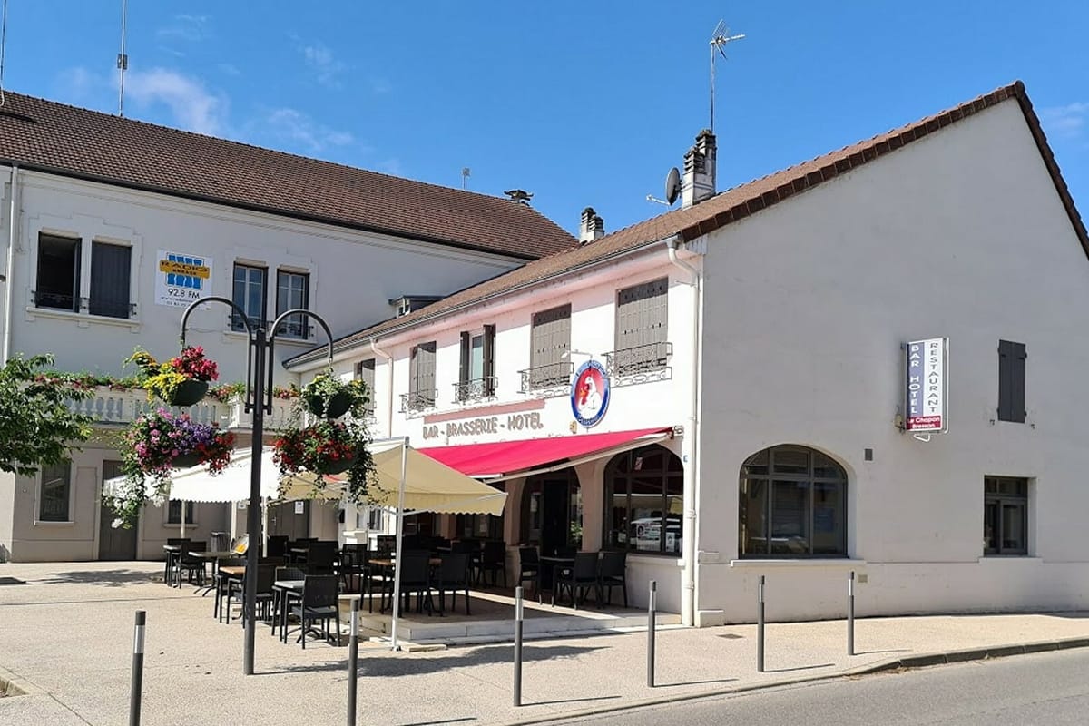 The Bresse Capon - Photo 1
