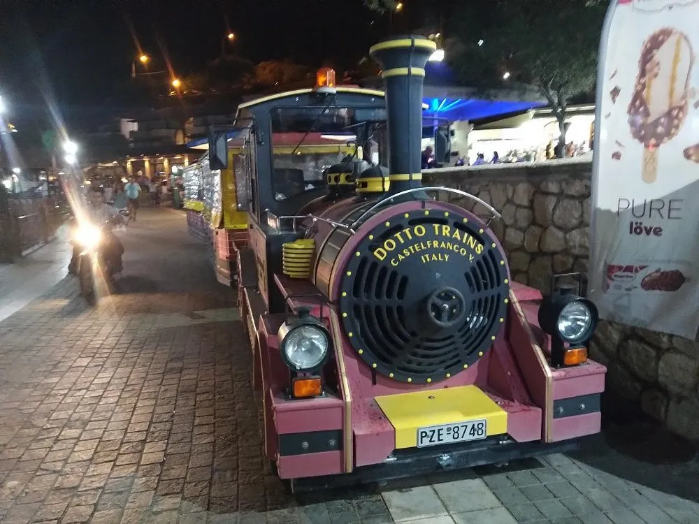 Parga Trains - Photo 2