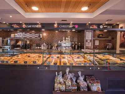 Veneti Bakery - Photo 3