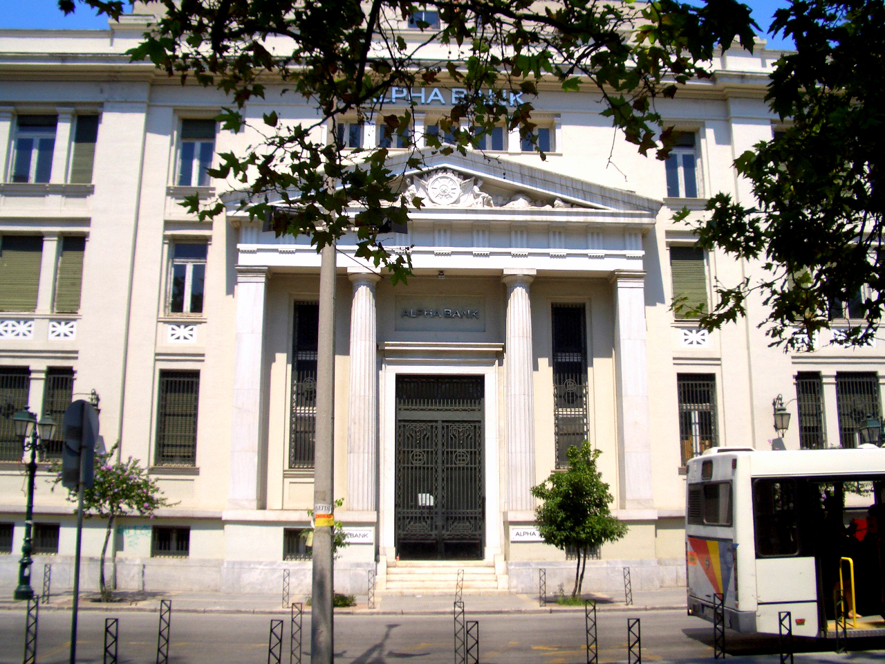 Alpha Bank